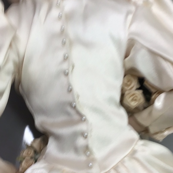 FRANKLIN HEIRLOOM DOLLS - Picture 12 of 16